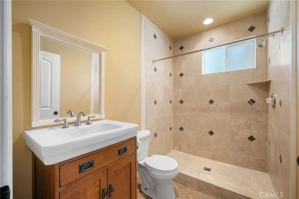 8426 Day Street Sunland, CA 91040