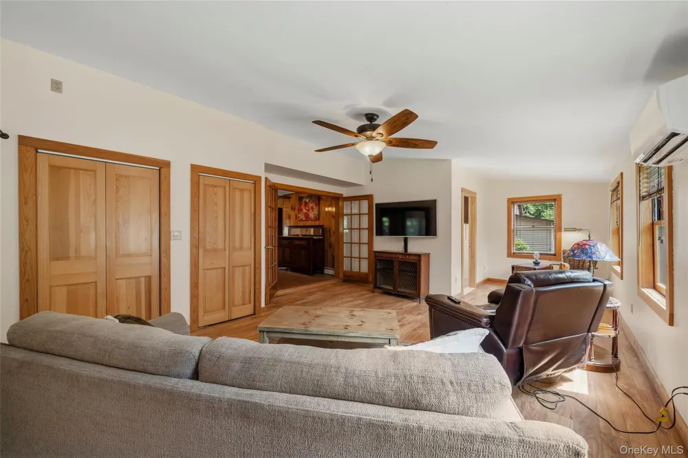 3836 State Route 52 Pine Bush, NY 12566