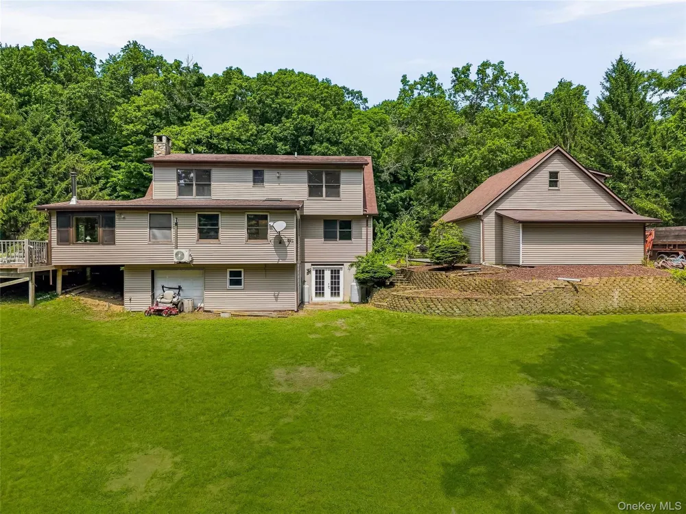 3836 State Route 52 Pine Bush, NY 12566