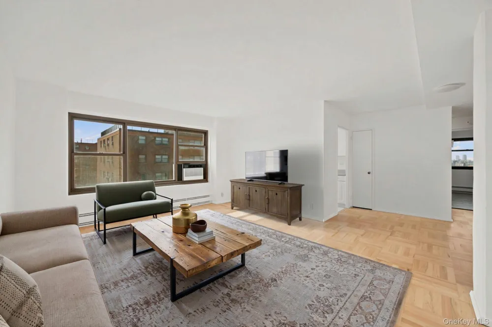 21-41 34th Avenue #14B Astoria, NY 11106