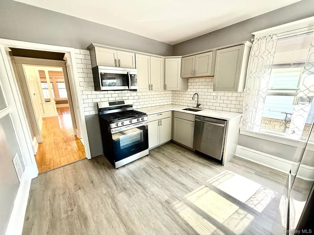 30 Manitou Avenue #2 Poughkeepsie, NY 12603