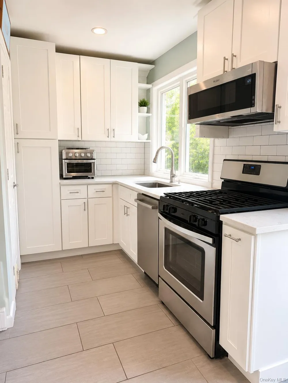 24 Wisconsin Street Long Beach, NY 11561
