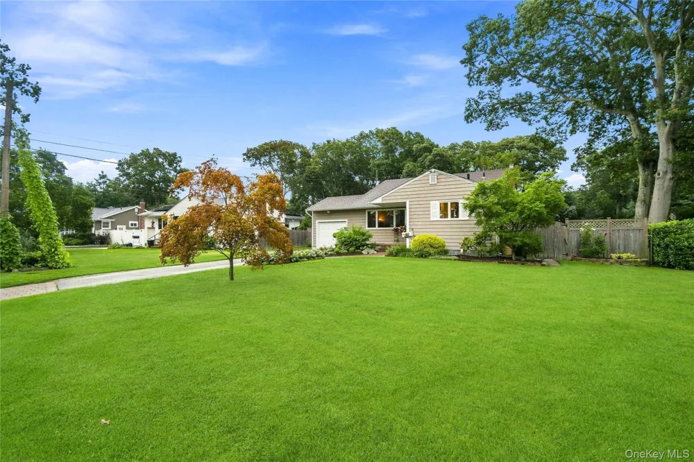 77 Lumur Drive Sayville, NY 11782