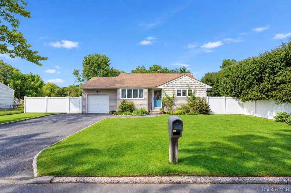 25 Marlboro Drive Port Jefferson Station, NY 11776