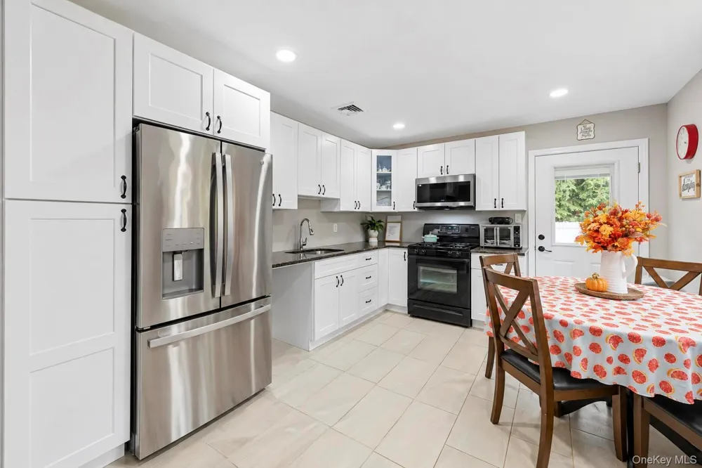 25 Marlboro Drive Port Jefferson Station, NY 11776
