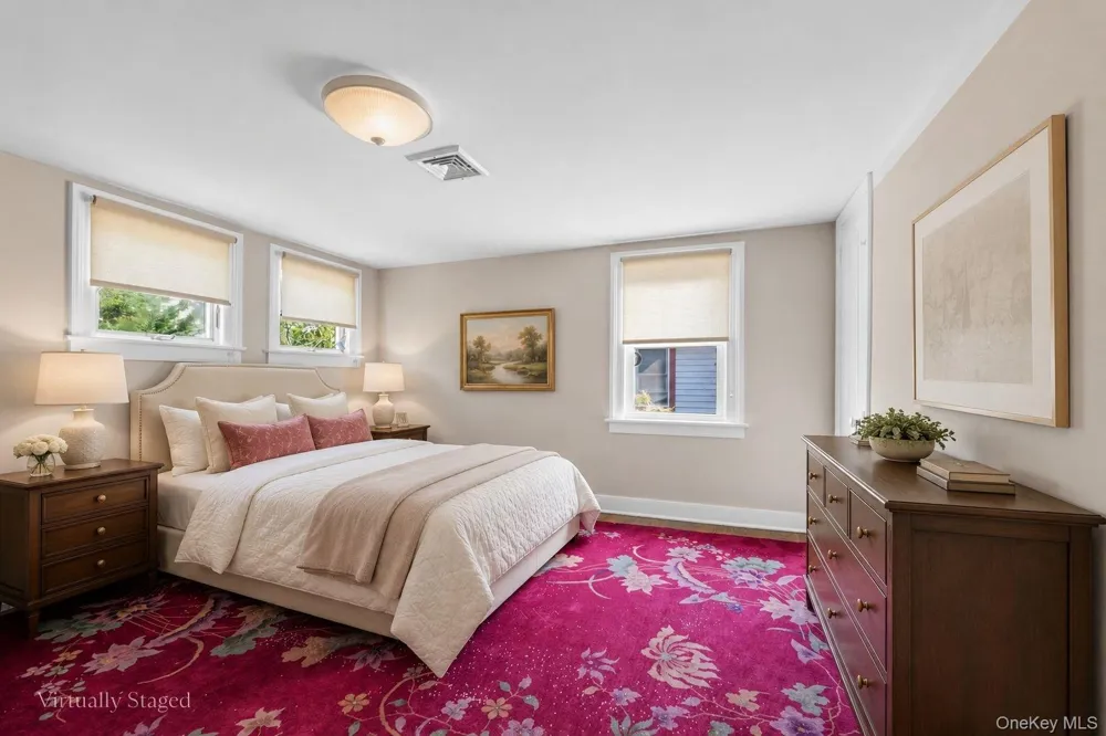 15 Jackson Street Port Washington, NY 11050