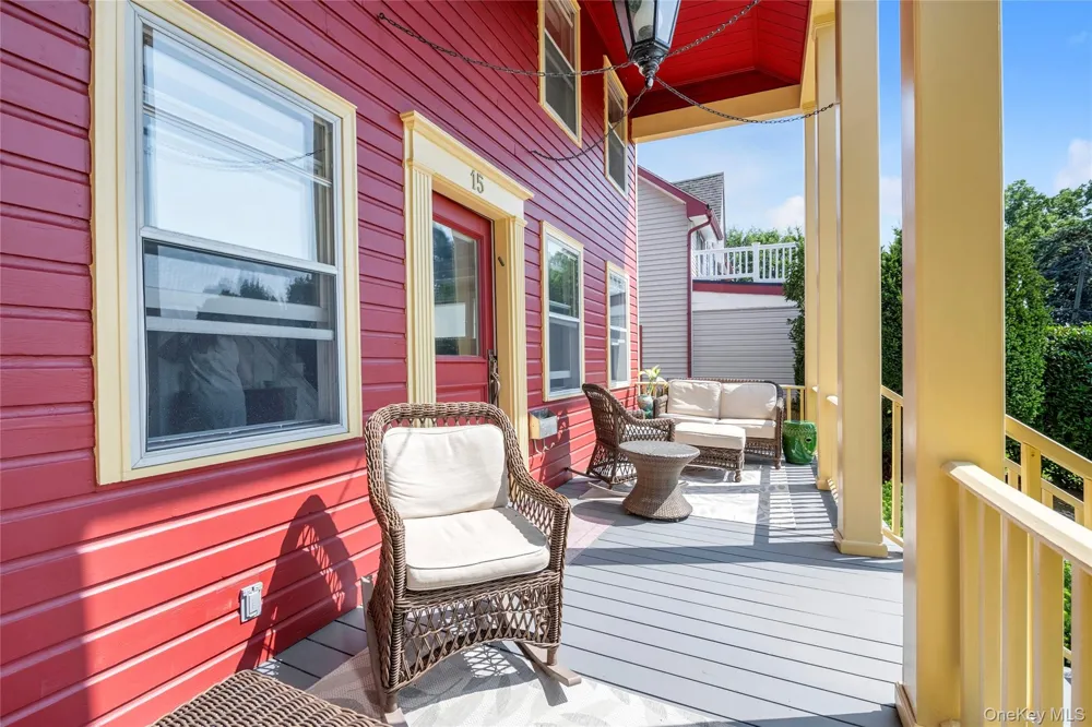 15 Jackson Street Port Washington, NY 11050