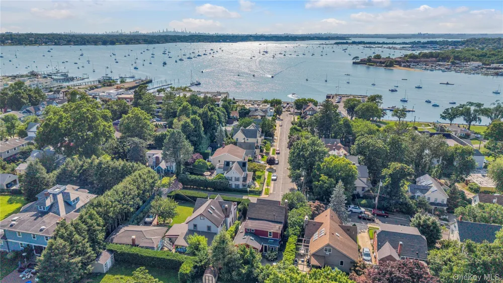 15 Jackson Street Port Washington, NY 11050
