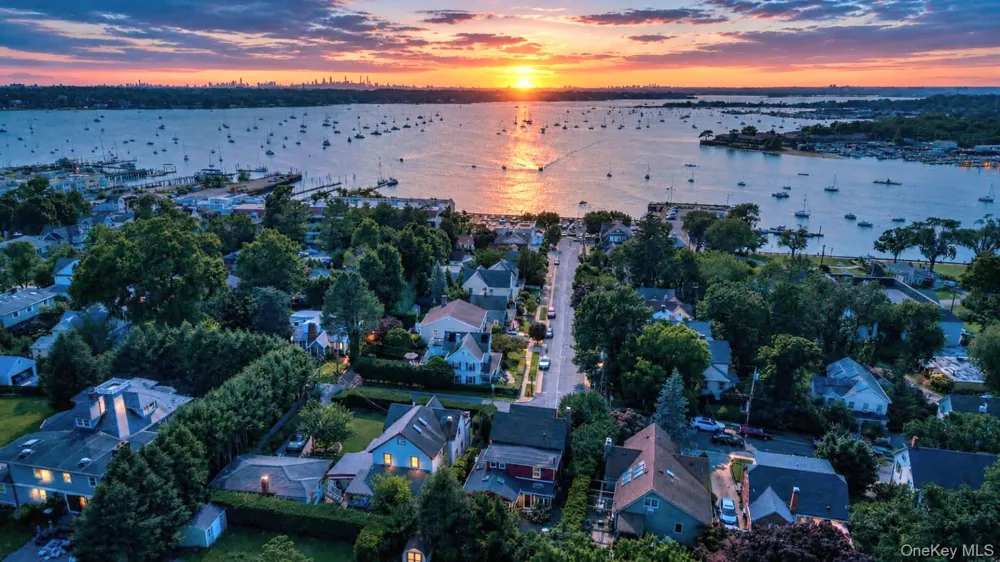 15 Jackson Street Port Washington, NY 11050