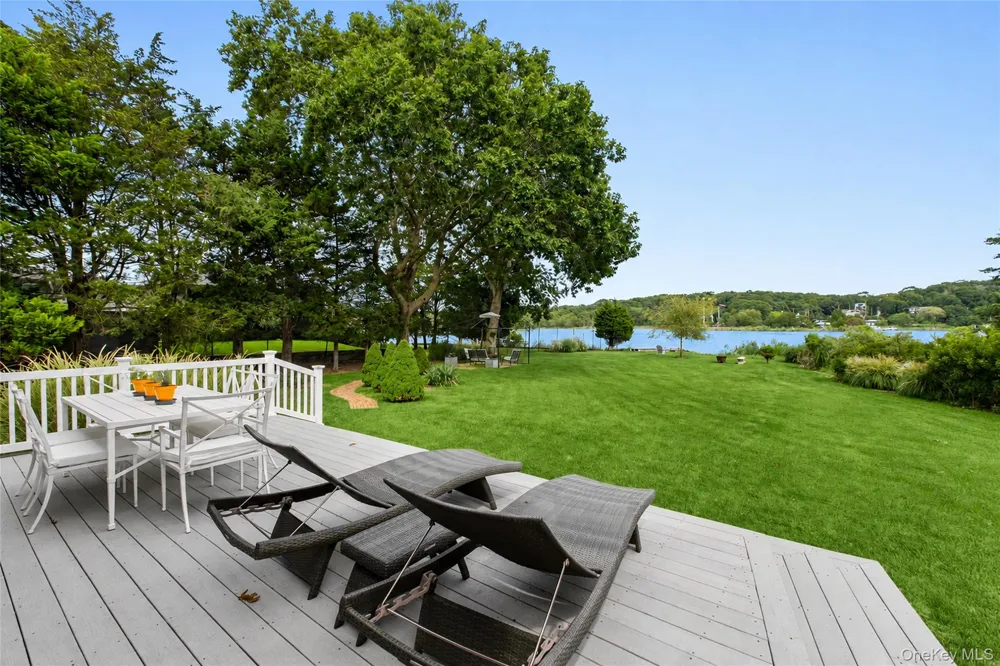 7 S Pond Road East Hampton, NY 11937