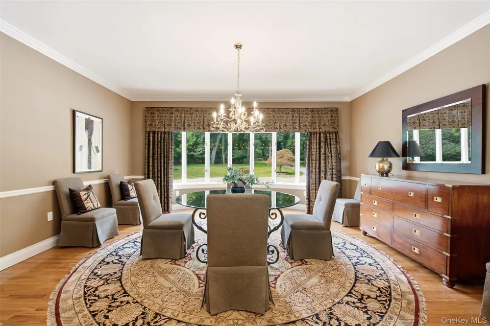 6 Target Rock Drive Lloyd Harbor, NY 11743