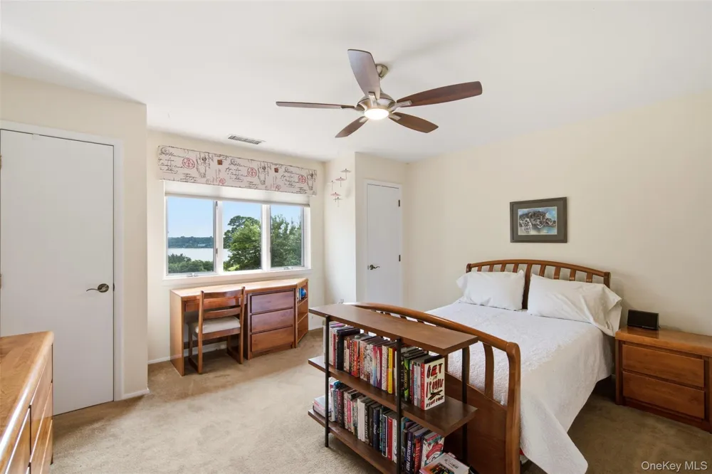 6 Target Rock Drive Lloyd Harbor, NY 11743