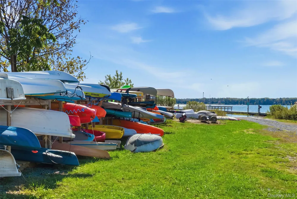 6 Target Rock Drive Lloyd Harbor, NY 11743