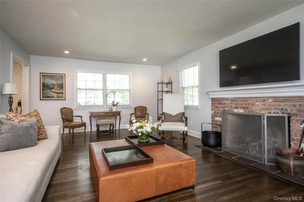 15 Laurel Hill Road Dobbs Ferry, NY 10522
