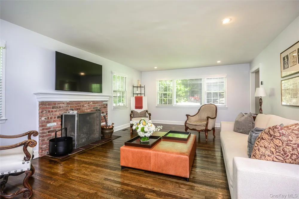 15 Laurel Hill Road Dobbs Ferry, NY 10522