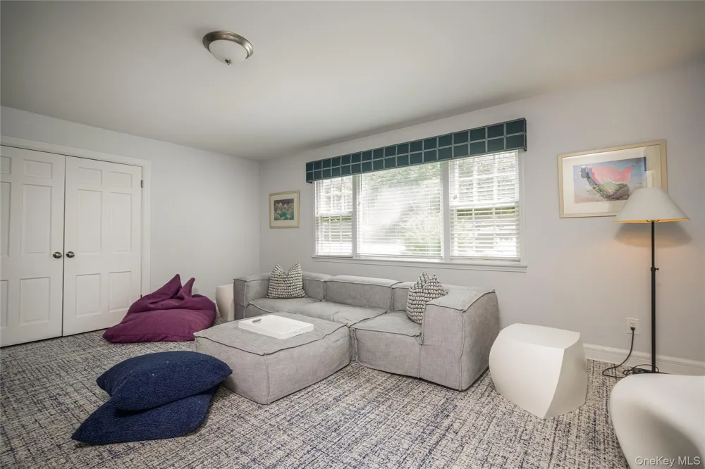 15 Laurel Hill Road Dobbs Ferry, NY 10522