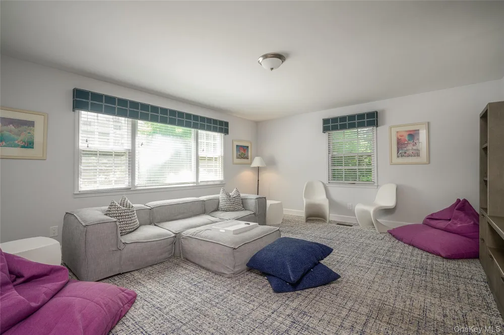 15 Laurel Hill Road Dobbs Ferry, NY 10522