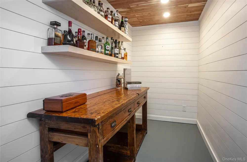 15 Laurel Hill Road Dobbs Ferry, NY 10522