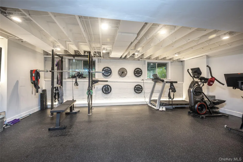 15 Laurel Hill Road Dobbs Ferry, NY 10522