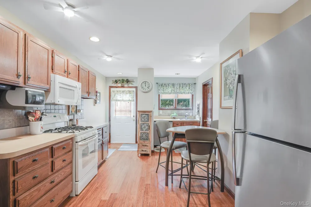 25 Taylor Avenue Poughkeepsie, NY 12601