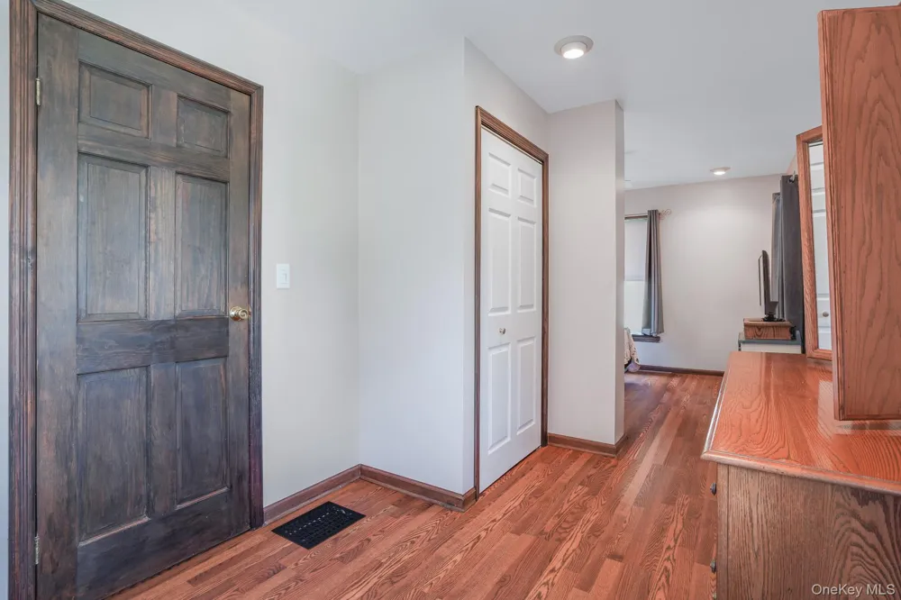 25 Taylor Avenue Poughkeepsie, NY 12601