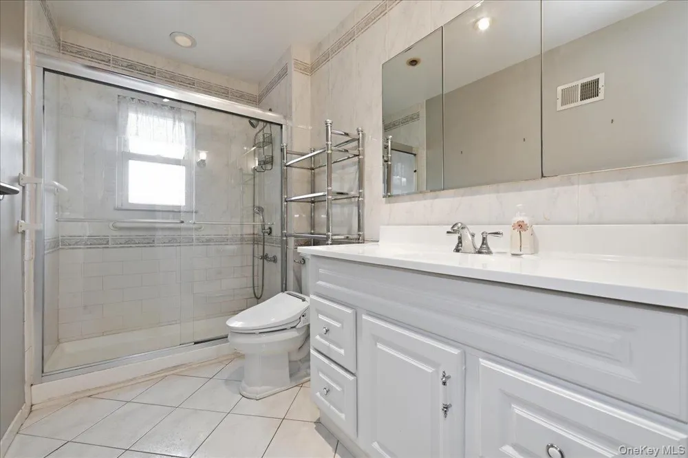 1810 Front Street #29 East Meadow, NY 11554
