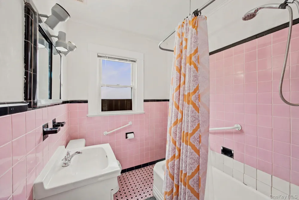 93-27 92nd Avenue Woodhaven, NY 11421