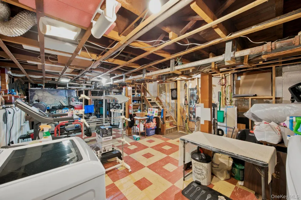 93-27 92nd Avenue Woodhaven, NY 11421