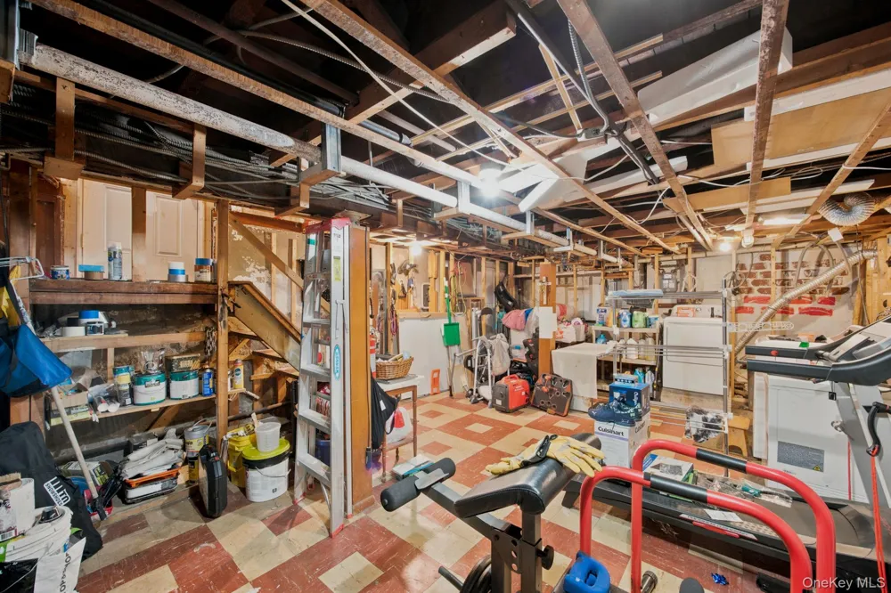 93-27 92nd Avenue Woodhaven, NY 11421