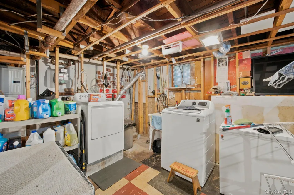 93-27 92nd Avenue Woodhaven, NY 11421