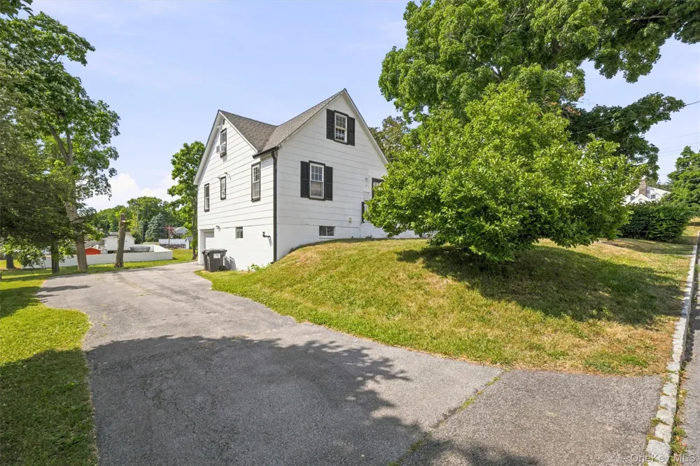 3 Pond Road Walden, NY 12586