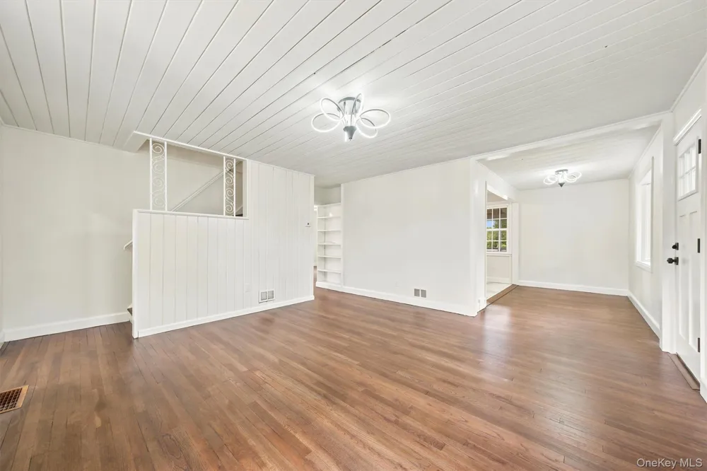 3 Pond Road Walden, NY 12586