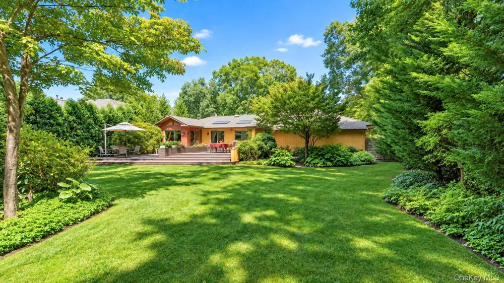 39 Daly Court Riverhead, NY 11901