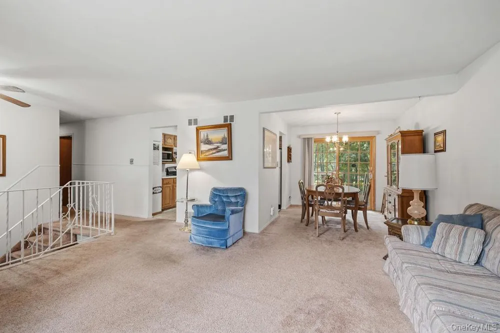 8 Madeline Terrace Spring Valley, NY 10977