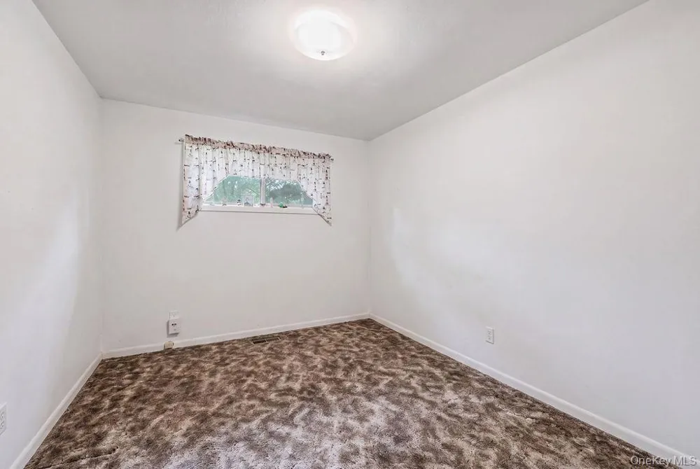 8 Madeline Terrace Spring Valley, NY 10977