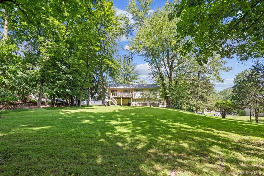 8 Madeline Terrace Spring Valley, NY 10977