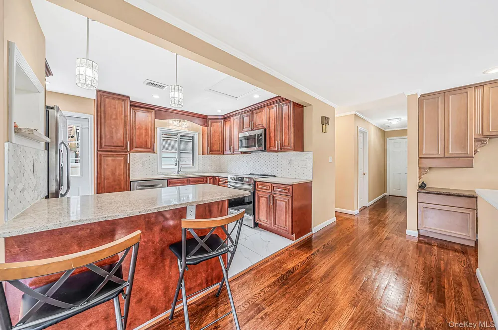 5 Willets Drive Syosset, NY 11791