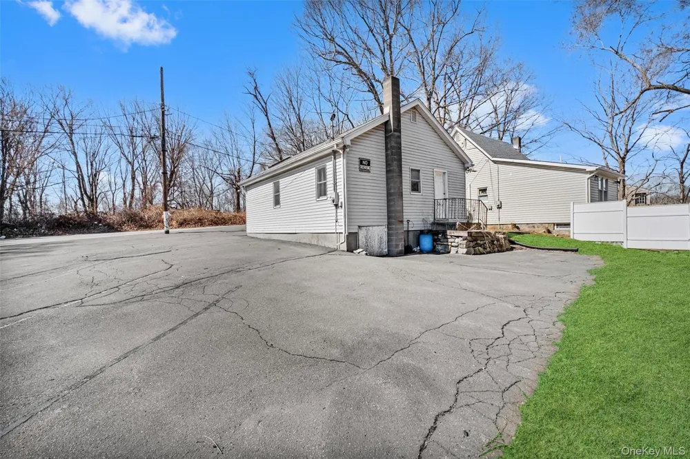 172 Fairfield Drive Brewster, NY 10509