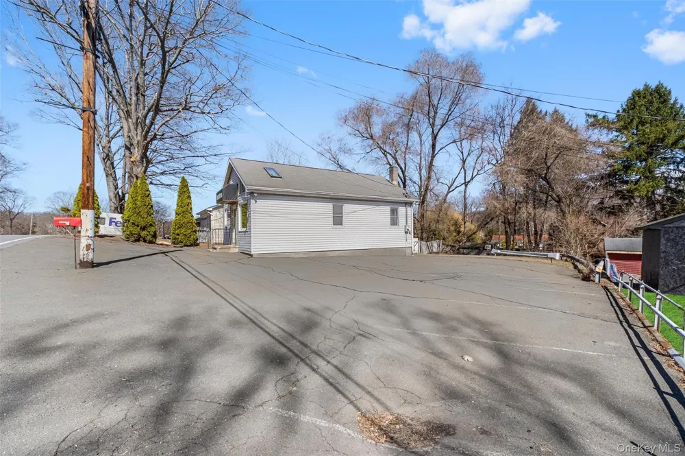172 Fairfield Drive Brewster, NY 10509