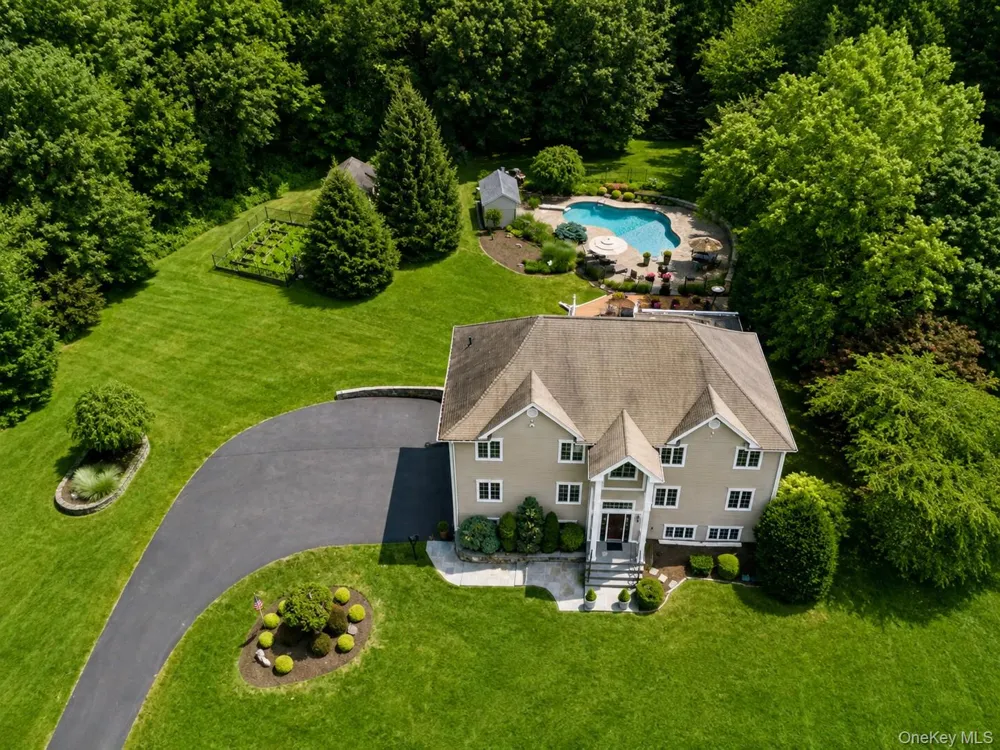 50 Wixon Pond Road Mahopac, NY 10541