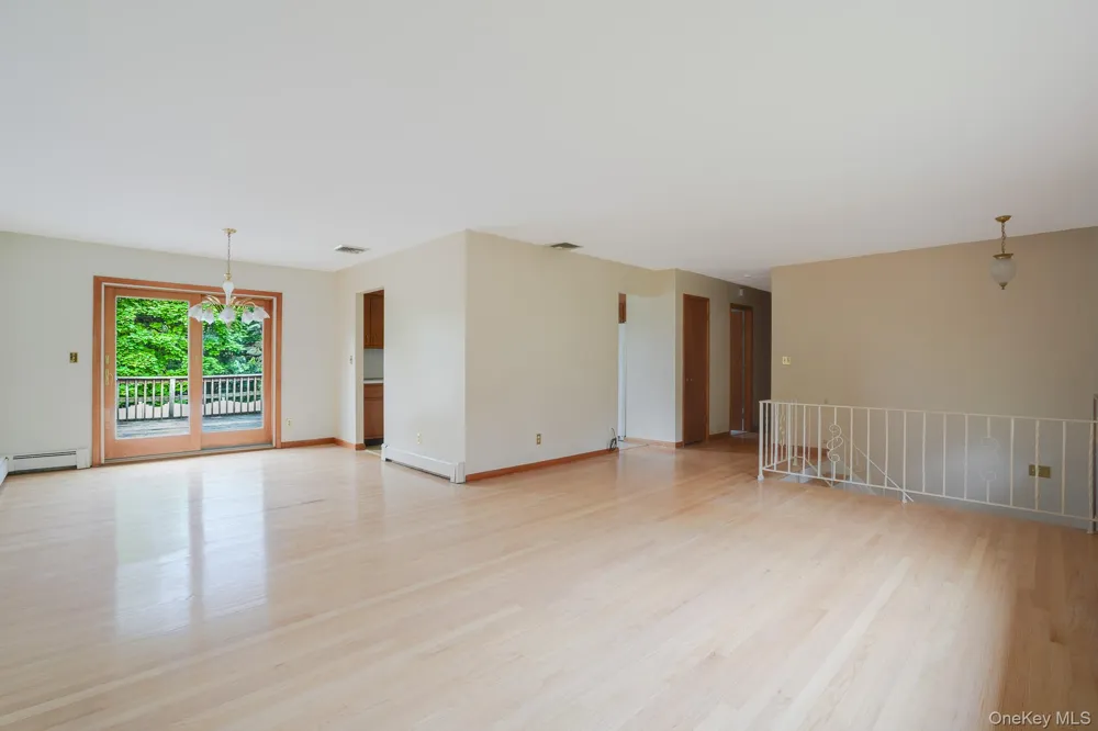 103 Edgehill Drive Wappingers Falls, NY 12590