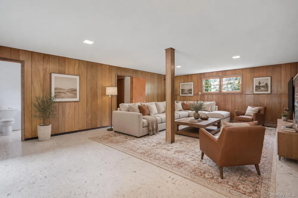 103 Edgehill Drive Wappingers Falls, NY 12590