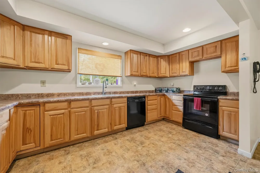 21 Midway Drive Monroe, NY 10950