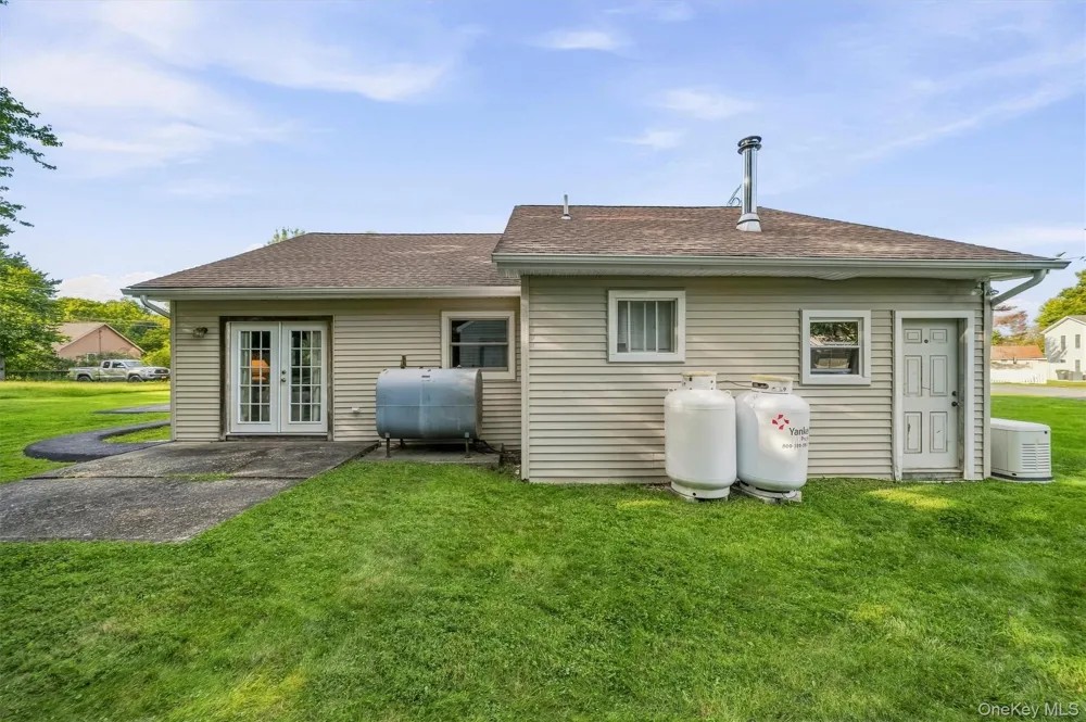 21 Midway Drive Monroe, NY 10950