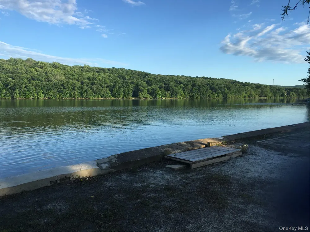 21 Midway Drive Monroe, NY 10950