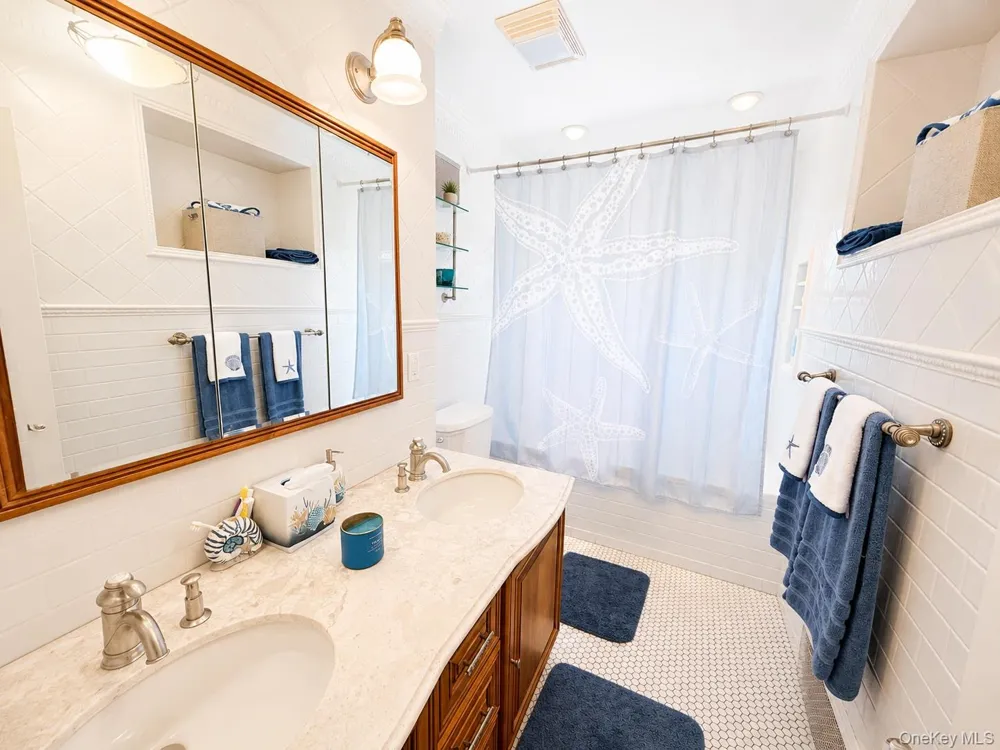515 Beach 139th Street Belle Harbor, NY 11694