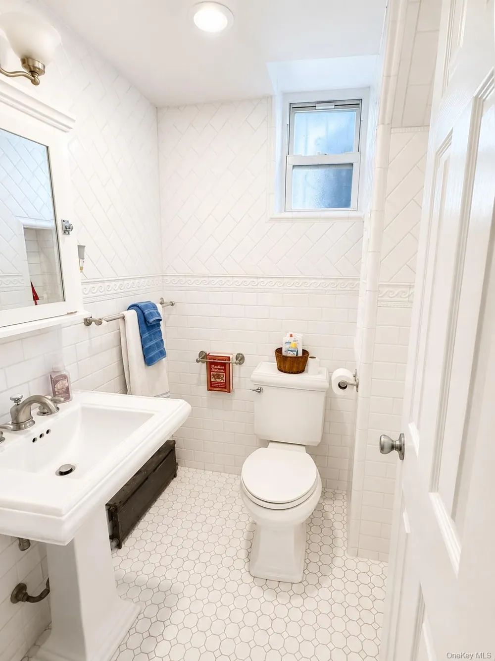 515 Beach 139th Street Belle Harbor, NY 11694