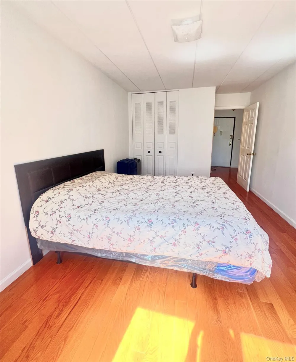 56-16 Seabury Street #2A Elmhurst, NY 11373