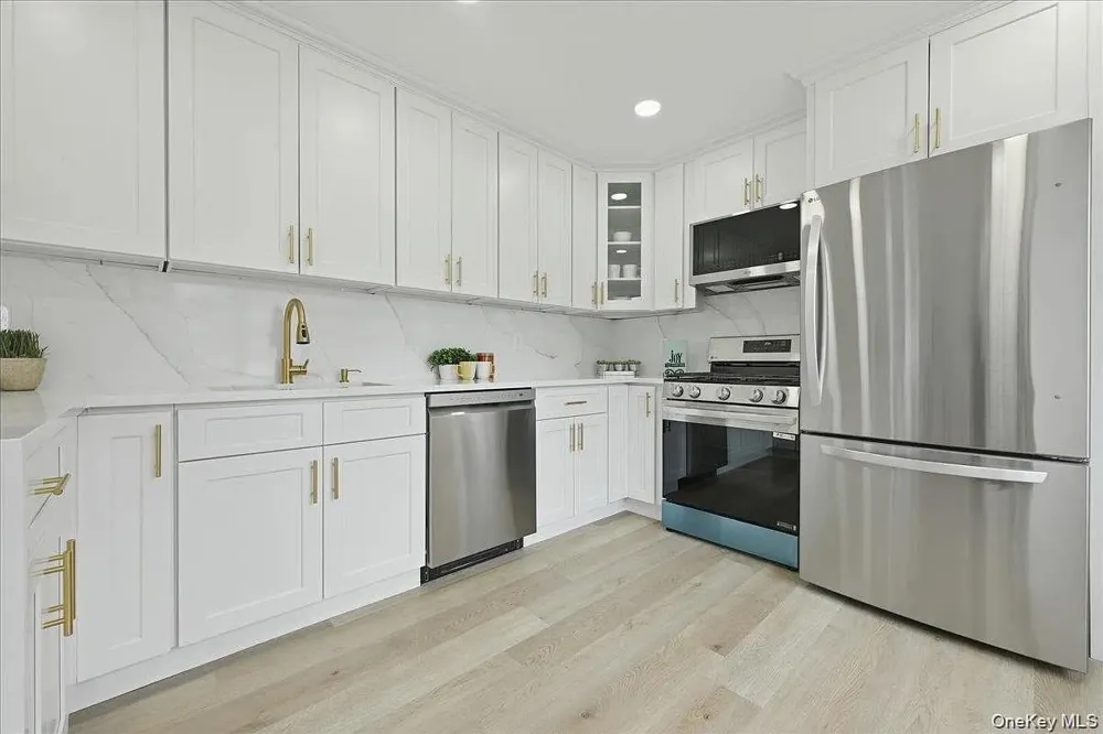 84 Fordham Road Hicksville, NY 11801