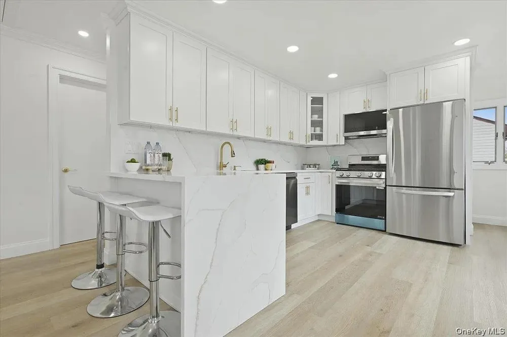 84 Fordham Road Hicksville, NY 11801